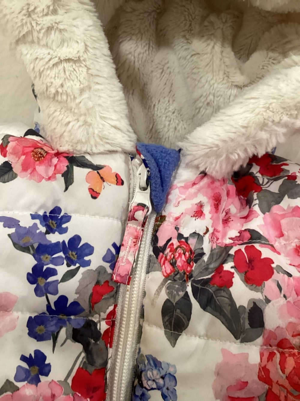 Girls Floral Puffer Jacket with Faux Fur Hood Rothschild - Picture 3 of 9
